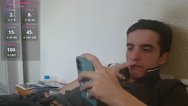 Tombgy07 online show from 05-05-26, 12:02