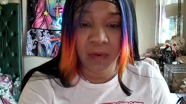 Snapshot of YasmineMinaj chatting on 03-20-26, 04:34 YasmineMinaj online show from 03-20-26, 04:34