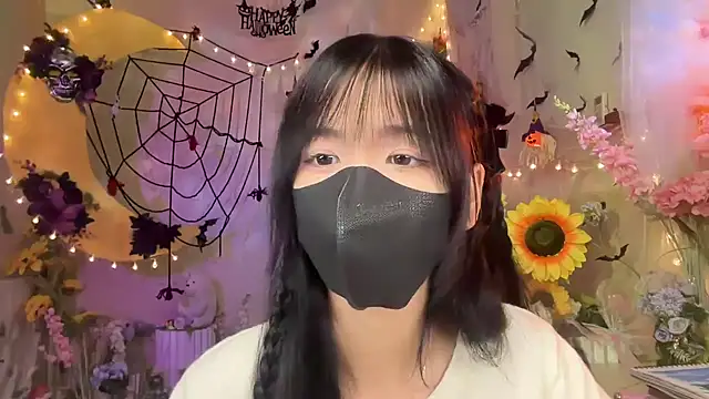 Your-Sunshine online show from 10-15-25, 04:18