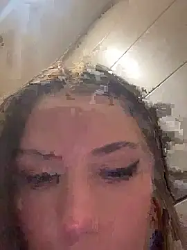 Snapshot of KittyKatyDream chatting on 03-22-25, 12:57 KittyKatyDream online show from 03-22-25, 12:57