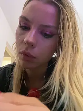 KittyKatyDream online show from 05-09-26, 02:11