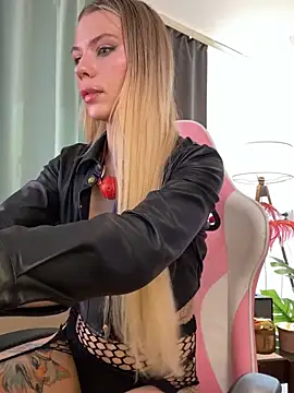 KittyKatyDream online show from 05-15-26, 01:07
