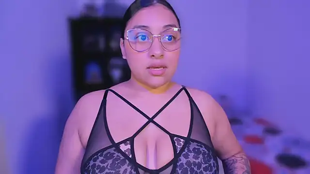 Snapshot of Soysofiarodrigu chatting on 02-24-25, 03:42 Soysofiarodrigu online show from 02-24-25, 03:42