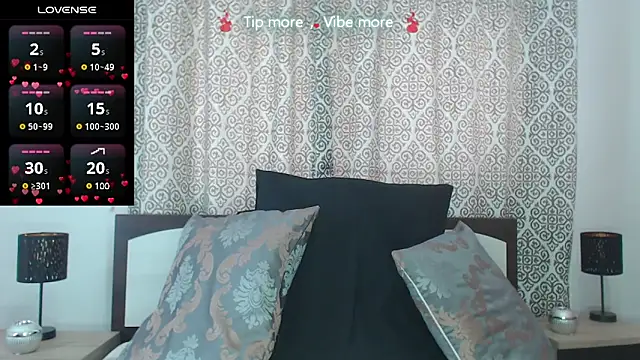 Snapshot of MissMilla chatting on 02-06-25, 09:22 MissMilla online show from 02-06-25, 09:22