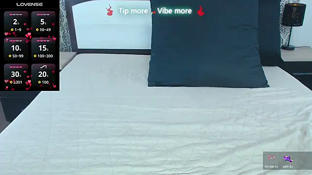 Snapshot of MissMilla chatting on 09-24-25, 05:55 MissMilla online show from 09-24-25, 05:55