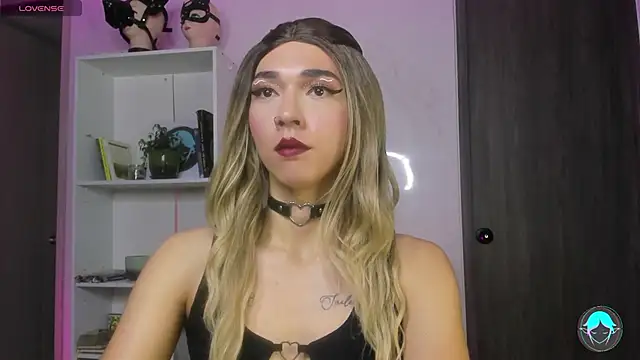 Snapshot of sofi_elfqueen chatting on 02-16-25, 01:58 sofi elfqueen online show from 02-16-25, 01:58