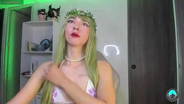 Snapshot of sofi_elfqueen chatting on 03-01-25, 01:22 sofi elfqueen online show from 03-01-25, 01:22