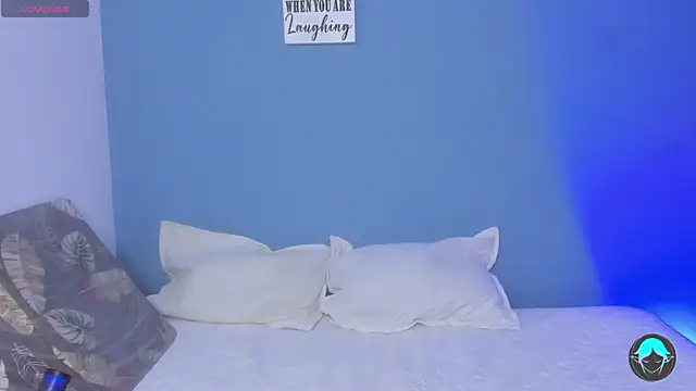 Snapshot of sofi_elfqueen chatting on 03-06-25, 03:35 sofi elfqueen online show from 03-06-25, 03:35