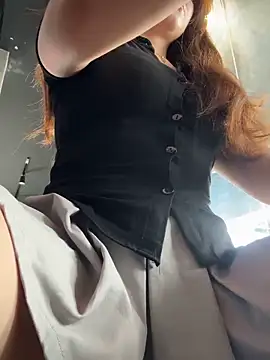 Jessical online show from 03-08-25, 04:12