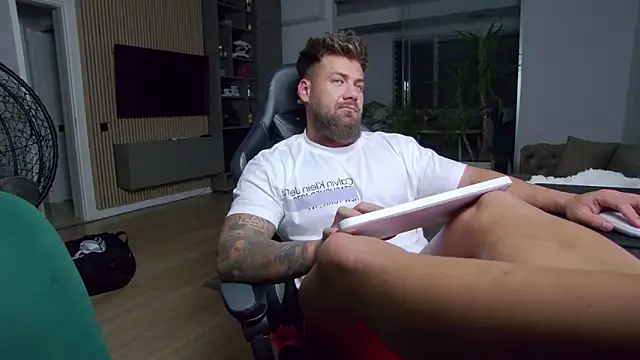 UbbeViking online show from 01-26-25, 10:35