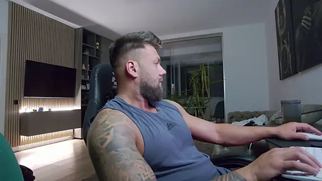 UbbeViking online show from 09-22-25, 05:26