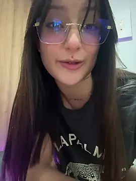 Megan lu2 online show from 02-21-25, 03:56