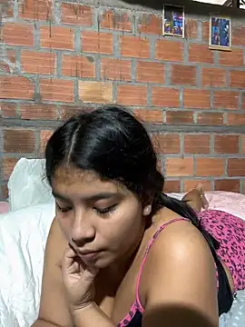 moncerrat luna online show from 01-19-25, 03:32