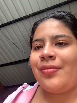 moncerrat luna online show from 03-11-25, 08:53