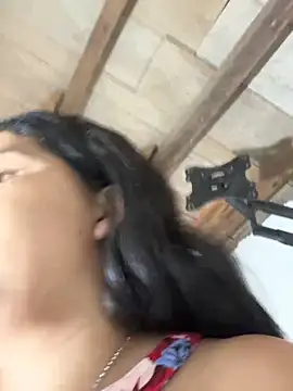 moncerrat luna online show from 02-20-26, 12:27