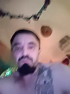 erbod Johnny online show from 12-17-25, 03:12