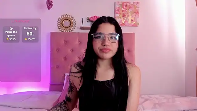 Snapshot of aliice_walker_ chatting on 12-02-24, 03:47 aliice walker online show from 12-02-24, 03:47