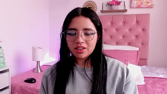 Snapshot of aliice_walker_ chatting on 12-07-24, 07:10 aliice walker online show from 12-07-24, 07:10