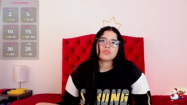 Snapshot of aliice_walker_ chatting on 12-12-24, 03:37 aliice walker online show from 12-12-24, 03:37