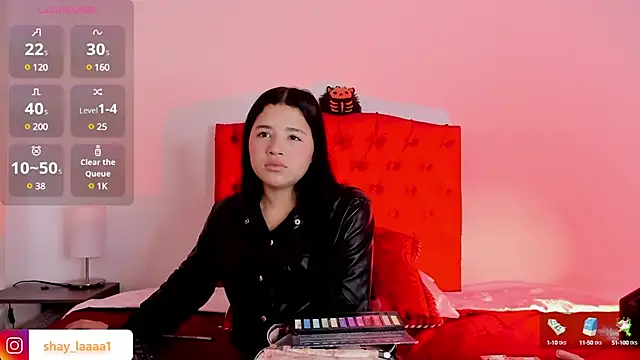 Snapshot of aliice_walker_ chatting on 12-28-24, 12:24 aliice walker online show from 12-28-24, 12:24