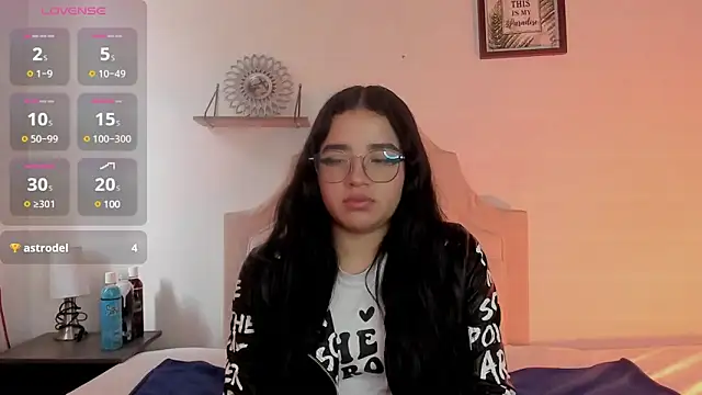 Snapshot of aliice_walker_ chatting on 01-27-25, 05:48 aliice walker online show from 01-27-25, 05:48