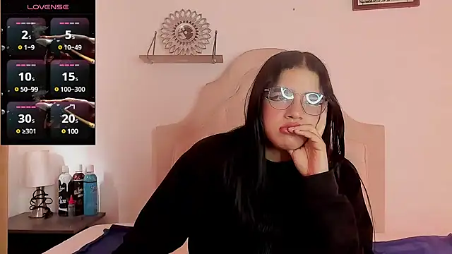 Snapshot of aliice_walker_ chatting on 02-01-25, 04:33 aliice walker online show from 02-01-25, 04:33