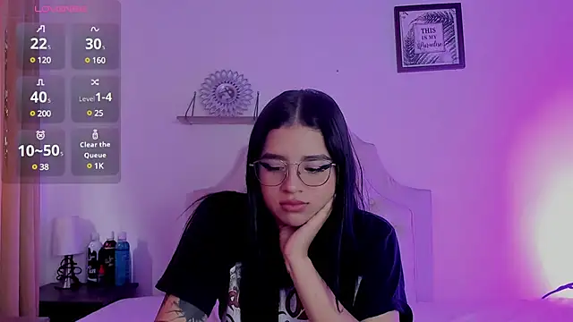 Snapshot of aliice_walker_ chatting on 02-03-25, 03:17 aliice walker online show from 02-03-25, 03:17