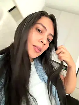 Sophie  Foxxx online show from 11-17-25, 06:35