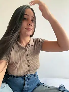 Sophie  Foxxx online show from 01-05-26, 09:40