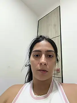 Sophie  Foxxx online show from 06-17-26, 01:52