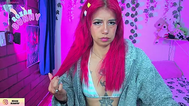 Roxanbunny1 online show from 06-05-26, 04:41