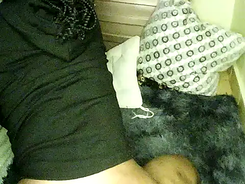 Snapshot of Pretty_hazel chatting on 09-23-25, 06:00 Pretty hazel online show from 09-23-25, 06:00