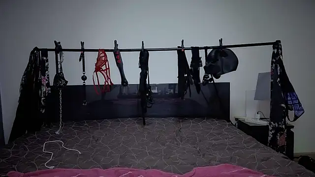 claudiacvc95 online show from 03-21-26, 05:23