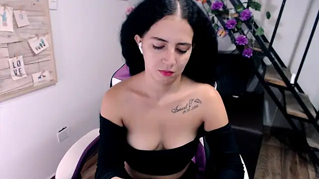Snapshot of samantha_baby_ chatting on 02-23-26, 12:24 samantha baby online show from 02-23-26, 12:24