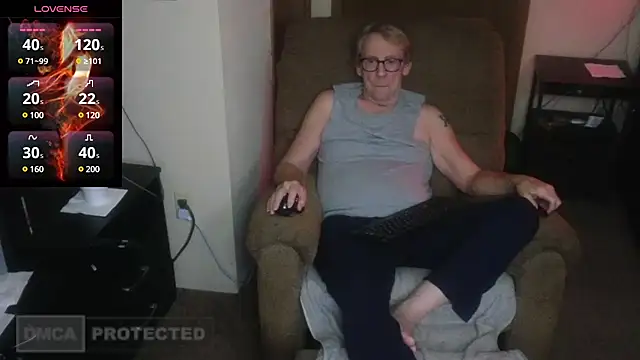 Lusty Kinks online show from 12-23-24, 12:14