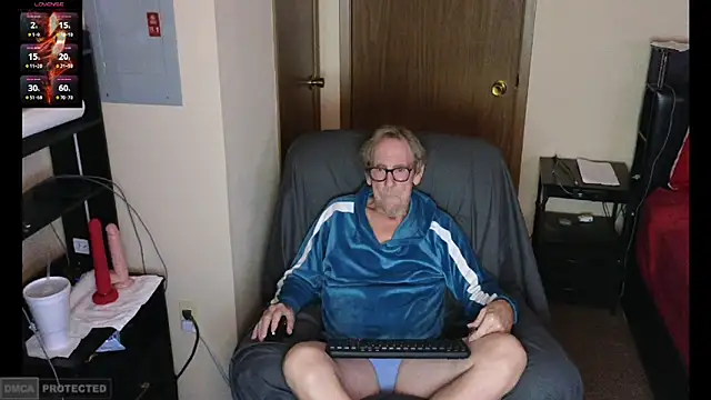 Lusty Kinks online show from 01-06-25, 12:59