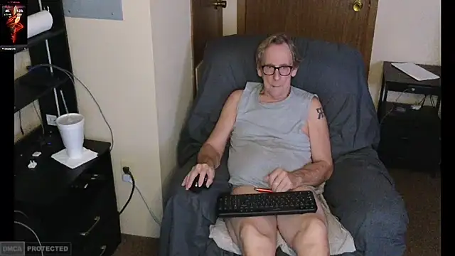 Lusty Kinks online show from 01-12-25, 09:08