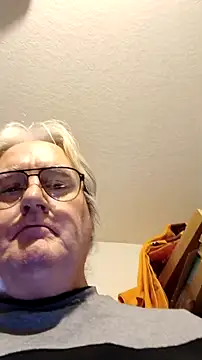 Snapshot of graham1980 chatting on 01-03-25, 01:14 graham1980 online show from 01-03-25, 01:14