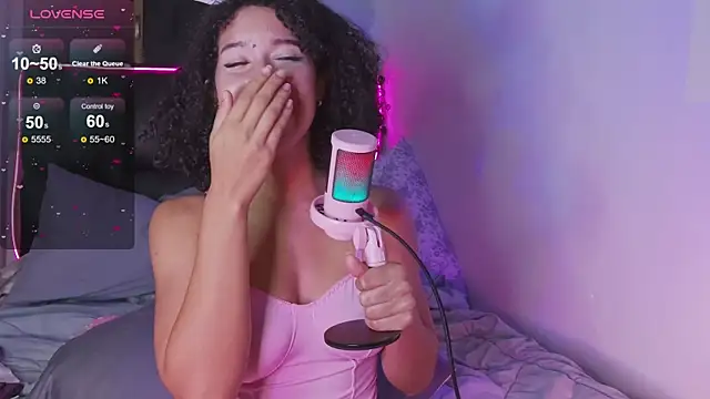 Snapshot of Lovely_Janeth chatting on 02-14-25, 07:28 Lovely Janeth online show from 02-14-25, 07:28