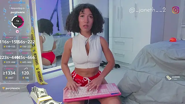 Snapshot of Lovely_Janeth chatting on 10-22-25, 02:23 Lovely Janeth online show from 10-22-25, 02:23