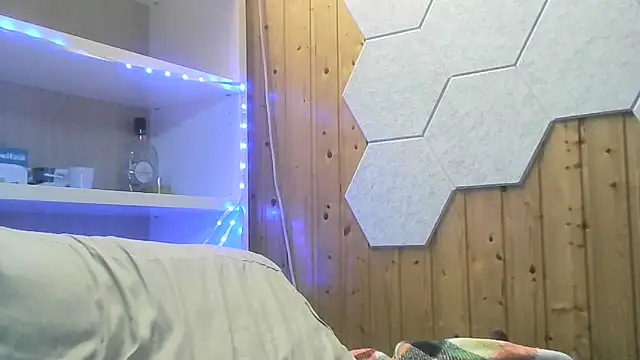 ItalianVinDiesel online show from 01-07-25, 01:24