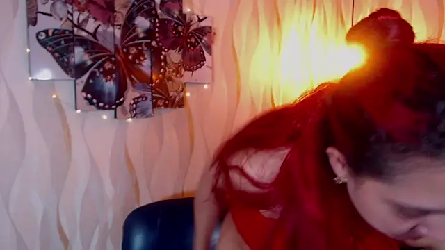 IsabelaLatina online show from 09-08-25, 02:27