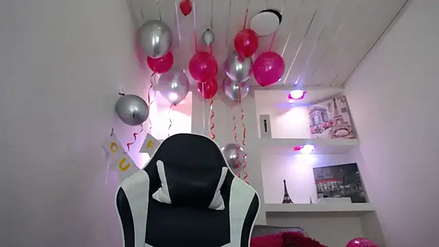 Charis 21 online show from 11-13-25, 06:51