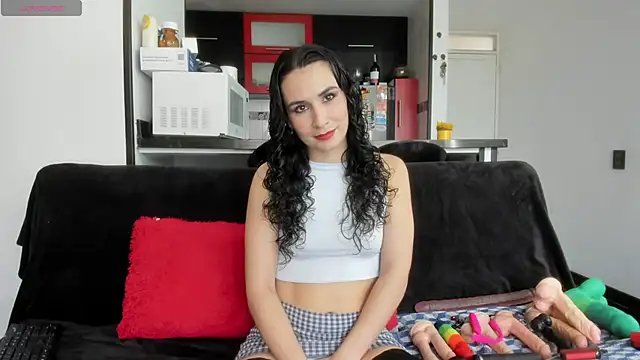 Layla Sia online show from 05-13-26, 03:31