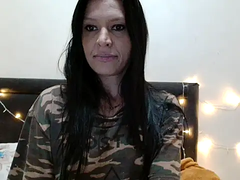 michelle105 online show from 06-02-26, 05:26