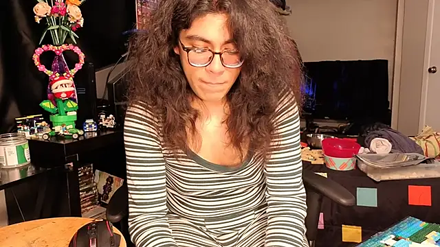 ShinyCherub online show from 02-06-25, 10:15