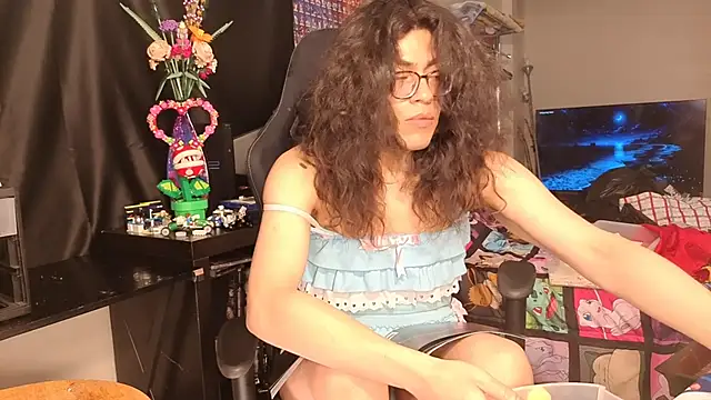 ShinyCherub online show from 02-09-25, 04:50