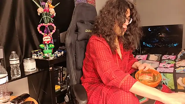 ShinyCherub online show from 02-11-25, 03:18