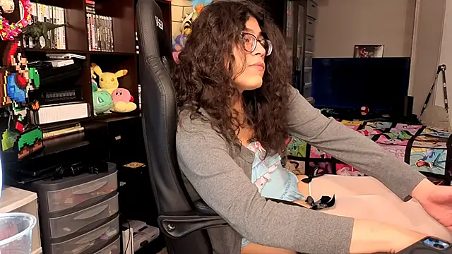 ShinyCherub online show from 11-08-25, 01:28