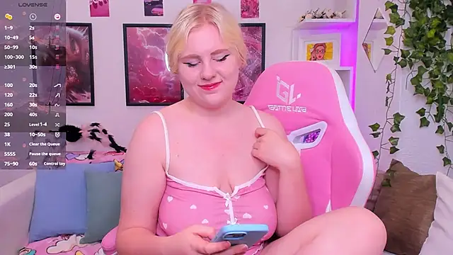 art lovee online show from 09-25-25, 01:09